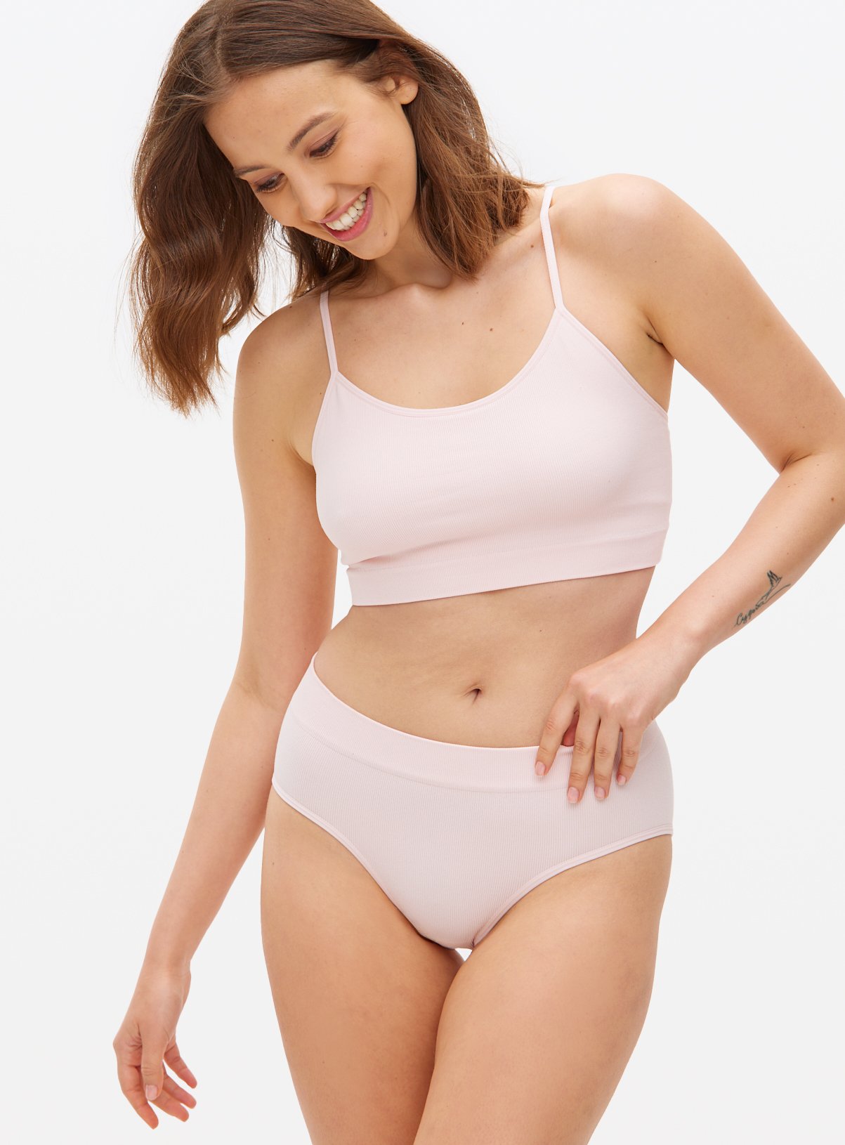 Seamfree Ribbed Crop Top 3 Pack M - Image 2 thumbnail